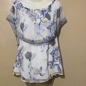 White House Black Market L Blue White Floral Blouse Off Shoulder Back Slit